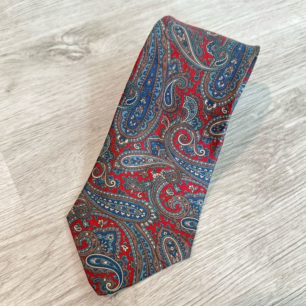 Giacomo Italia Red & Blue Paisley Silk Neck Tie
